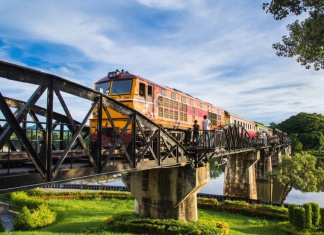 สะพานข้ามแม่น้ำแคว เที่ยวกาญจนบุรี รถไฟสายประวัติศาสตร์